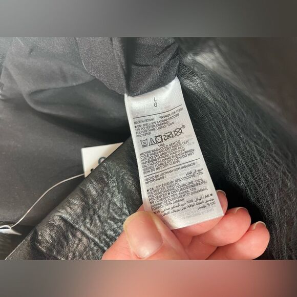 NWT OLD NAVY FAUX LEATHER MINI SKIRT SIZE LARGE WOMENS - Picture 4 of 7